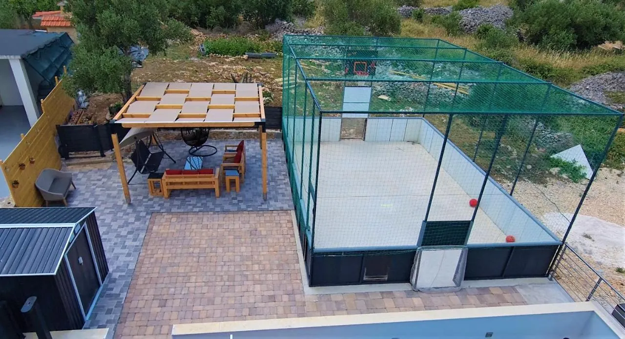 Villa Freya - Vacation House Slatine Holiday home