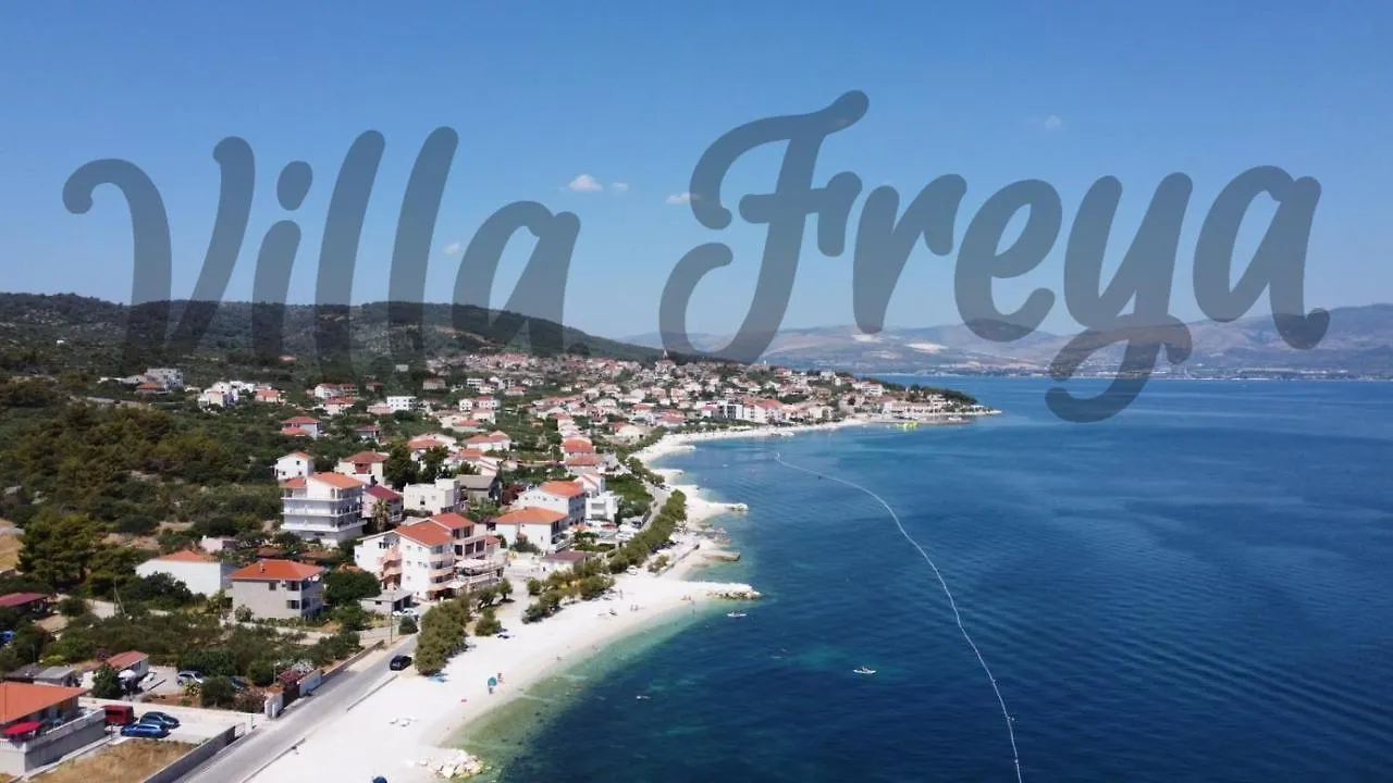 Holiday home Villa Freya - Vacation House Slatine