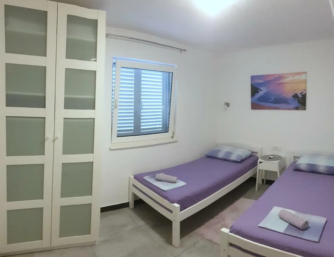 Villa Freya - Vacation House Slatine 0*,