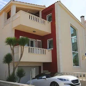 Apartment Guliver, Slatine